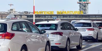 In foto un taxi a Malpensa