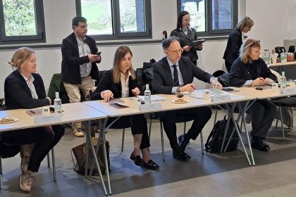 L'assessore all'Agricoltura di Regione Lombardia Beduschi al tavolo di lavoro di 'Quattro motori per l'Europa'