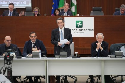 Unire Olimpiadi e Paralimpiadi in un'unica manifestazione è l'auspicio del presidente Attilio Fontana che in Aula consigliare ha fatto il punto sui Giochi di  Milano Cortina 2026.