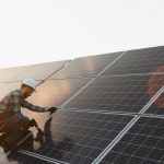 immagine di pannelli fotovoltaici il cui riciclo è finanziato in progetti sostenuti dal bando ricircolo per regione ha deciso il rifinanziamento