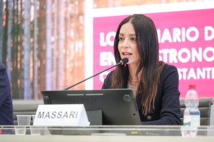 L’assessore regionale al Turismo, Marketing territoriale e Moda, Debora Massari, interviene alla presentazione del primo portale nazionale dell’enoturismo e del rapporto ‘Turismo enogastronomico e accessibilità’