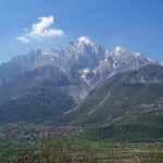 Regione Lombardia approva in Giunta, su proposta dell'assessore a Enti locali e Montagna, Massimo Sertori, lo schema di Accordo di collaborazione per l’attuazione della Strategia 'C6 Vallecamonica ?!' per l’Area Interna Valcamonica.