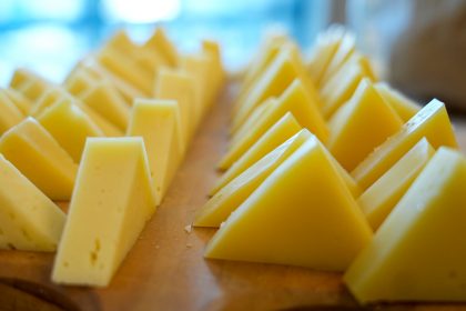 In foto specialità tipiche della Valtellina e della Valle Camonica, le due Comunità montane coinvolte nella Festa della cultura alpina in programma a Tirano dall’1 al 3 maggio