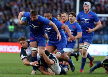 Il rugby, con un accordo tra Regione Lombardia e Fir, coinvolge i giovani per scoprire nuovi talenti e offrire riscatto con lo sport