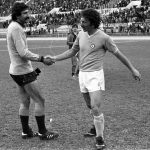 Beppe Savoldi, a destra nella foto Ansa con la maglia del Napoli, cordoglio del presidente della Lombardia Attilio Fontana per la sua morte