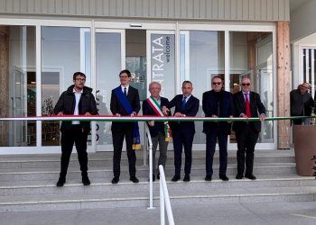 L'assessore ai Trasporti e alla Mobilità sostenibile della Regione Lombardia all'inaugurazione delle aree di servizio in Tangenziale Est a Milano