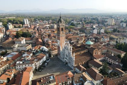 vista di monza una delle province dove sono state disattivate misure antinquinamento
