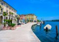 veduta di salò uno dei Comuni coinvolti nel festival sulla sostenibilità del garda 2026