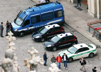 Con Progetto 'On the Road' giovani in Lombardia  al fianco della Polizia in veri turni di attività per la sicurezza su strada, oppure accanto ai soccorritori durante situazioni di emergenza