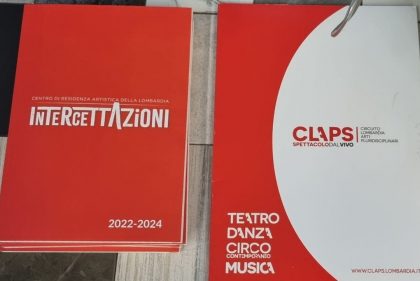 Alla conferenza stampa di IntercettAzioni, centro di residenza artistica di regione Lombardia, il volume che raccoglie progetti e schede degli artisti