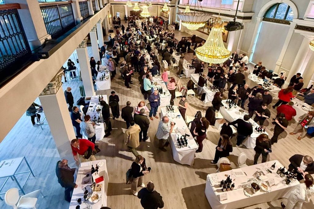 Assessorato all'Agricoltura e Consorzi di tutela in Canada a sostegno dell'export del vino lombardo