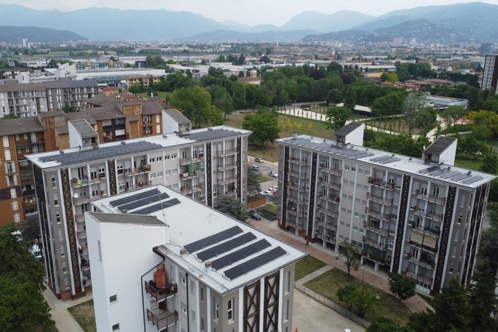 In foto il complesso residenziale 'Livorno Parco', a Brescia, oggetto di importante riqualificazione