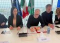 foto della firma dell'accordo tra poli universitari per formazione più efficace per specializzandi