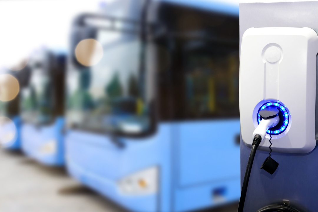 L'assessore regionale ai Trasporti e Mobilità sostenibile, Franco Lucente, è intervenuto a Pavia alla presentazione della nuova flotta di bus elettrici per il trasporto pubblico locale