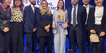 In foto l’assessore regionale alla Cultura, Francesca Caruso, a Bruxelles in occasione della cerimonia di consegna del riconoscimento di Marchio del Patrimonio europeo al Bosco delle Querce di Seveso e Meda (Monza e Brianza)