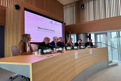 Alessandro Fermi, assessore Università, Ricerca e Innovazione Regione Lombardia, alla presentazione del riconoscimento del Cluster Tecnologico Lombardo della Cosmesi - conferenza stampa