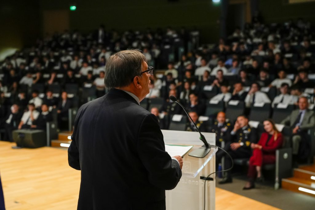 L'assessore regionale alla Sicurezza e Protezione civile, Romano La Russa, interviene all’evento 'Le Istituzioni al servizio della sicurezza della collettività - Il ruolo dell’aeronautica militare'