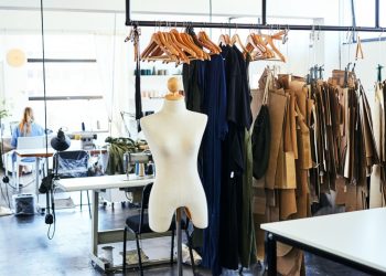 Regione Lombardia conferma il proprio impegno strategico a favore del sistema moda con l’assegnazione di 12,3 milioni al bando “Next Fashion”