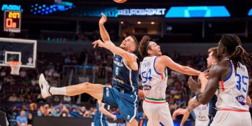 Belvedere di Palazzo Lombardia aperto al pubblico per i festeggiare i 100 anni della prima partita della Nazionale di pallacanestro maschile.