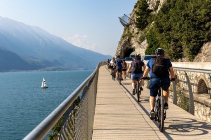 La Giunta regionale ha aggiornato il Piano Regionale della Mobilità Ciclistica consolidando una rete portante di 25 percorsi