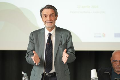 Il presidente Attilio Fontana durante il Tour Aree Interne nel Varesotto