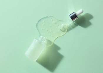 Un flacone di crema cosmetica per la pelle