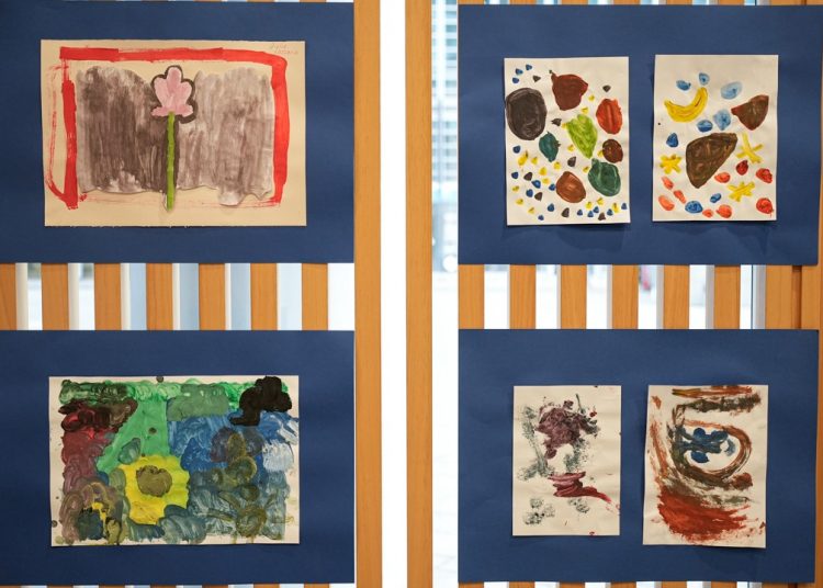 Disegni mostra Cuori in bozza - autismo arte movimento e musica a Palazzo Lombardia