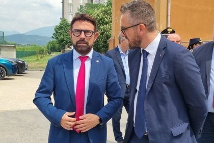 Assessore Paolo Franco e presidente Aler Brescia Cremona Mantova a inaugurazione case di via Livorno a Brescia