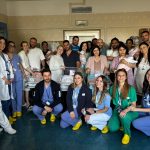Mamme, medici e infermieri dell'Ospedale Poma di Mantova