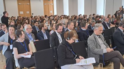I presenti all'assemblea Arepo a Bruxelles