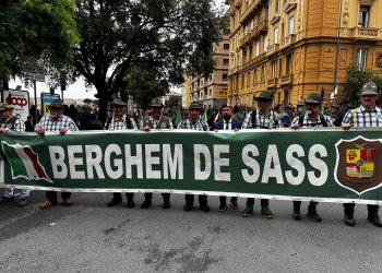 Franco all’Adunata Nazionale Alpini: siamo dalla loro parte