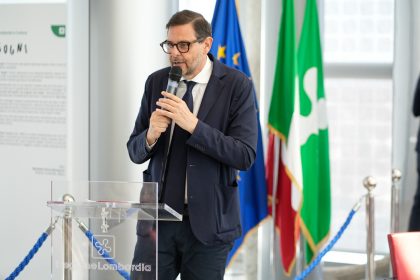In foto il vicepresidente della Regione Lombardia Marco Alparone intervenuto al convegno Developing Green Budgeting in Lombardy, Baden-Wuttenberg and Greece