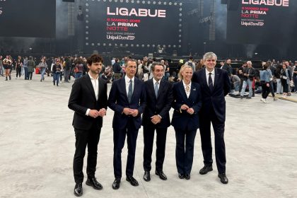Al centro il presidente della regione Lombardia Attilio Fontana in un momento dell'inaugurazione dell'Unipol Dome di Milano