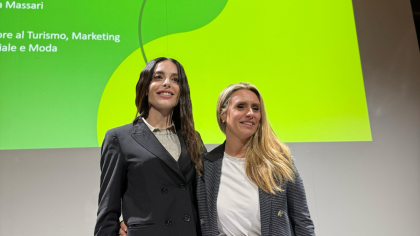 Foto degli assessori Massari e Caruso durante la missione a Varese per promuovere territorio da punto di vista del turismo e della cultura 