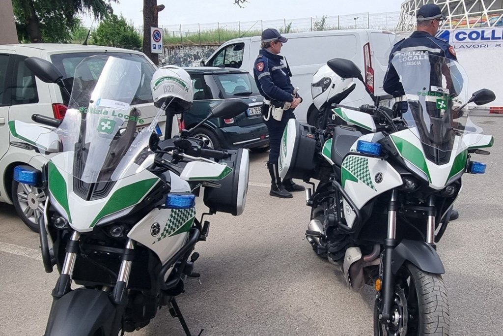 Sui treni della Lombardia ci saranno agevolazioni per la circolazione del personale della Polizia locale