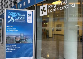 Progetto Tumore Colon realtà aumentata locandina all'entrata dell'Auditorium Testori