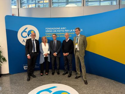 A Palazzo Lombardia l'evento della Fondazione Airc sulla ricerca oncologica con il presidente Fontana e l'assessore Bertolaso