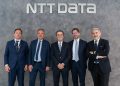Il presidente Attilio Fontana e il sottosegretario alla Presidenza Raffaele Cattaneo hanno visitato la sede milanese di NTT DATA