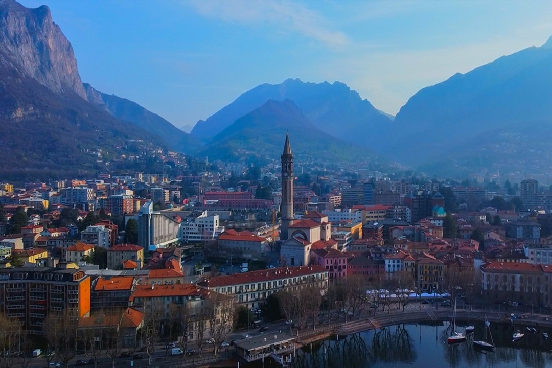 Rigenerazione urbana, inaugurato a Lecco edificio Aler di via Turbada