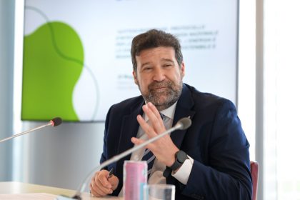 Foto firma accordo regione lombardia Enea