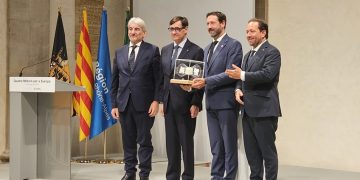LNotizie-Foto. ‘Quattro motori per l’Europa’, la regione francese dell’Alvernia-Rodano-Alpi assume la presidenza. Sottosegretario Cattaneo: territori centrali per competitività dell’Ue 