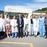 In foto il presidente della Regione Lombardia Attilio Fontana in visita all'ospedale di Comunità di Esine