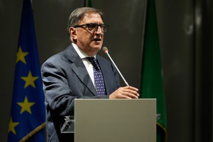 L'assessore regionale alla Sicurezza Romano La Russa ha indicato come nuove sfide della sanità lombarda l'innovazione digitale e la longevità