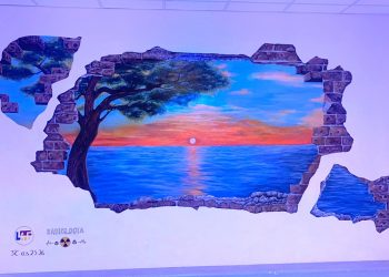 All'ospedale di Rho un nuovo murale colora la sala d'attesa grazie al lavoro degli studenti del liceo ‘Fontana’ di Arese