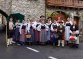 Il borgo bergamasco di Parre in Valseriana, nominato 'Città del folklore 2026' con un ricco calendario di celebrazioni compreso lo spettacolo dei gruppi folcloristici in abiti d'epoca (in foto).