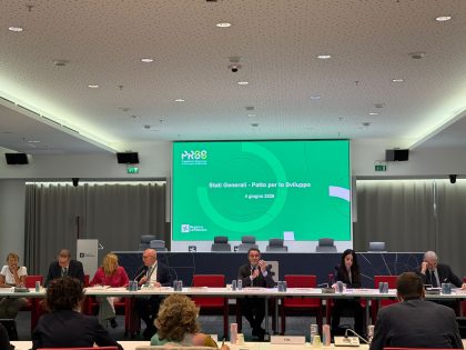 Fontana e Alparone durante convegno Patto per lo sviluppo della Lombardia 2026 