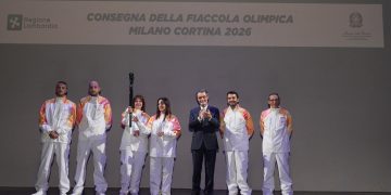 fiaccola olimpica beccaria