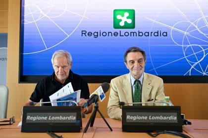Presidente Fontana e assessore Bertolaso alla conferenza su case e ospedali di Comunità e target pnrr 
