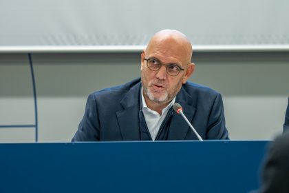 L'assessore Sertori illustra l'accordo tra Regione Lombardia e Province e Città metropolitana per il finanziamento di interventi su edifici per offrire servizi ai cittadini