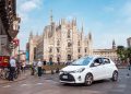 taxi in piazza Duomo a Milano